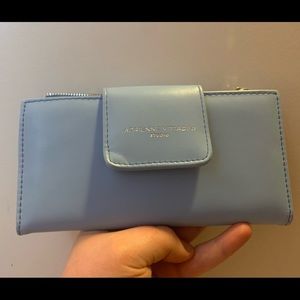 Adrienne Vittadini Studio Wallet